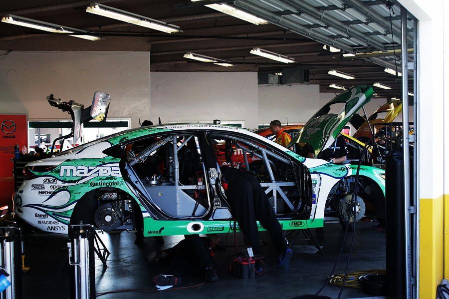  Mazda6 GX Grand-Am Racer 2013 года  (фото 11 из 15)